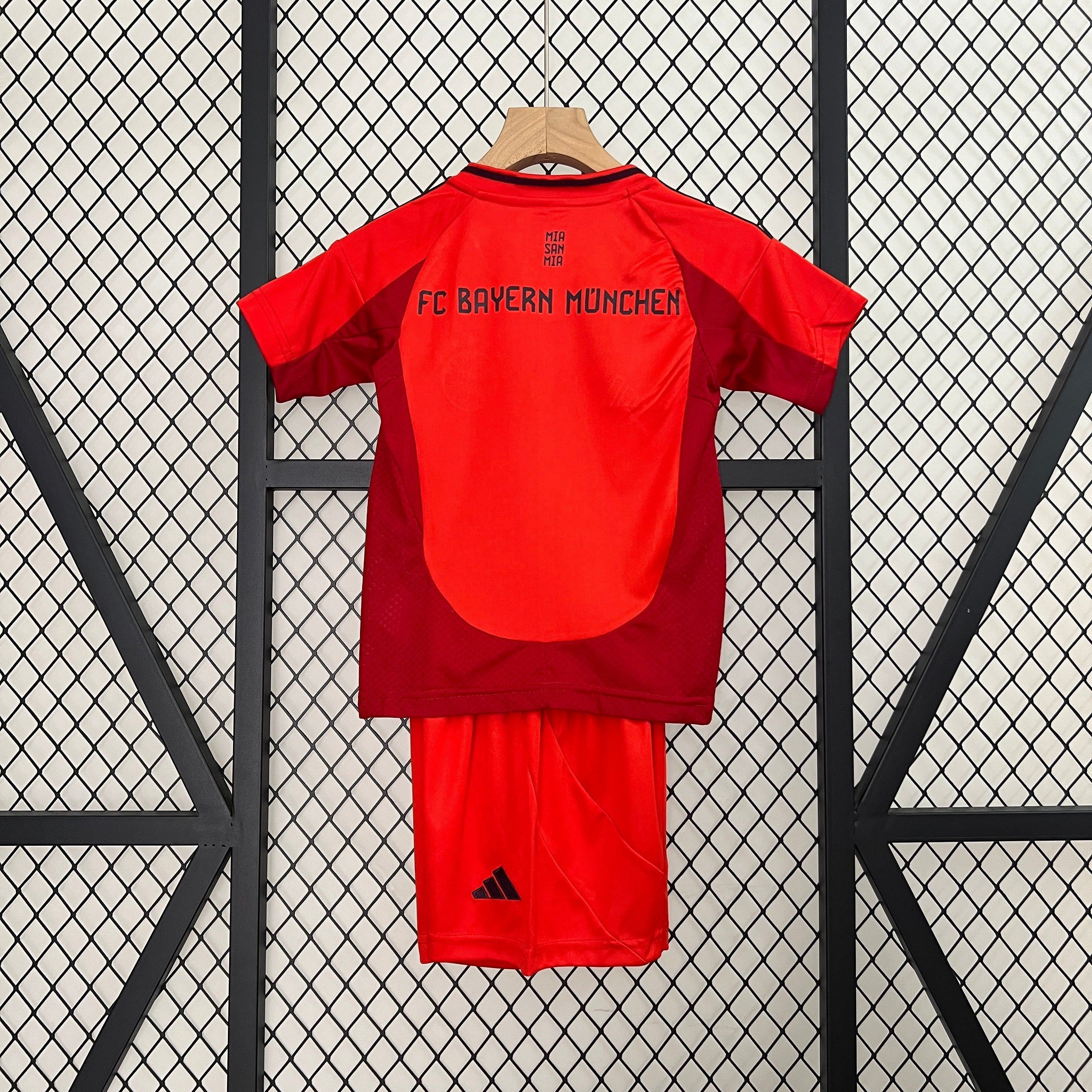 Bayern Munich Kids Jersey 2025