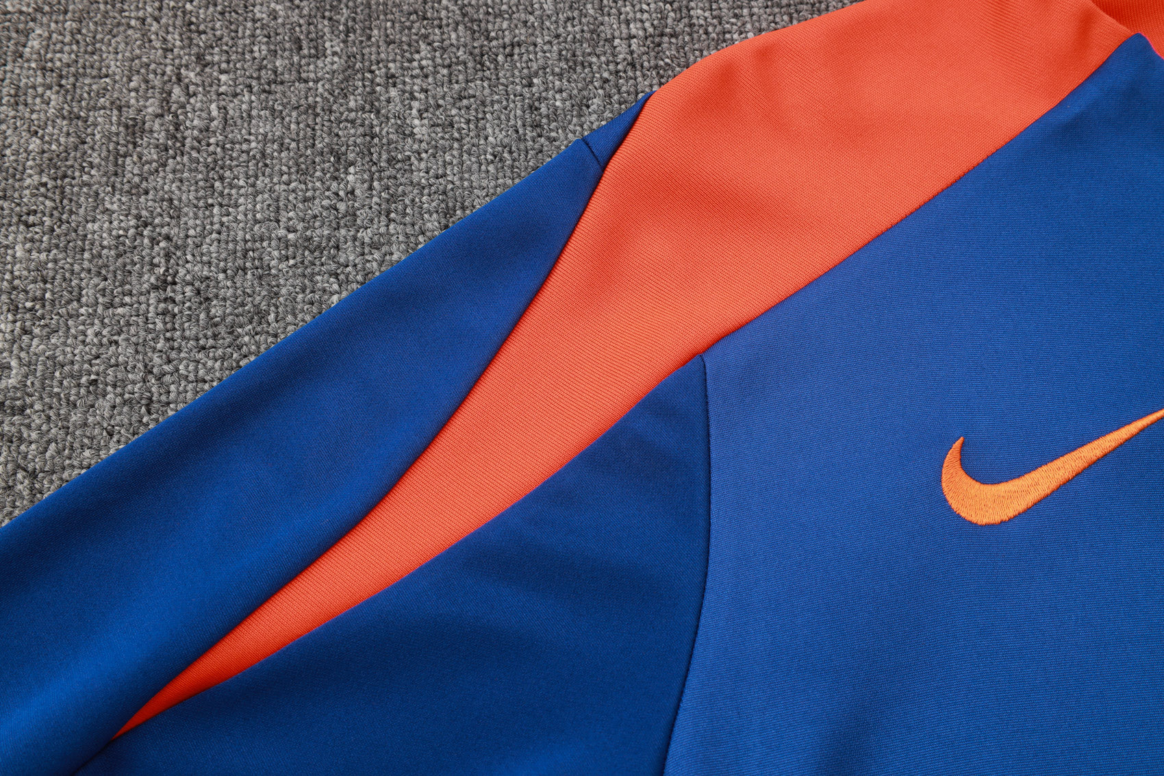 Netherlands 24-25 | Tracksuit