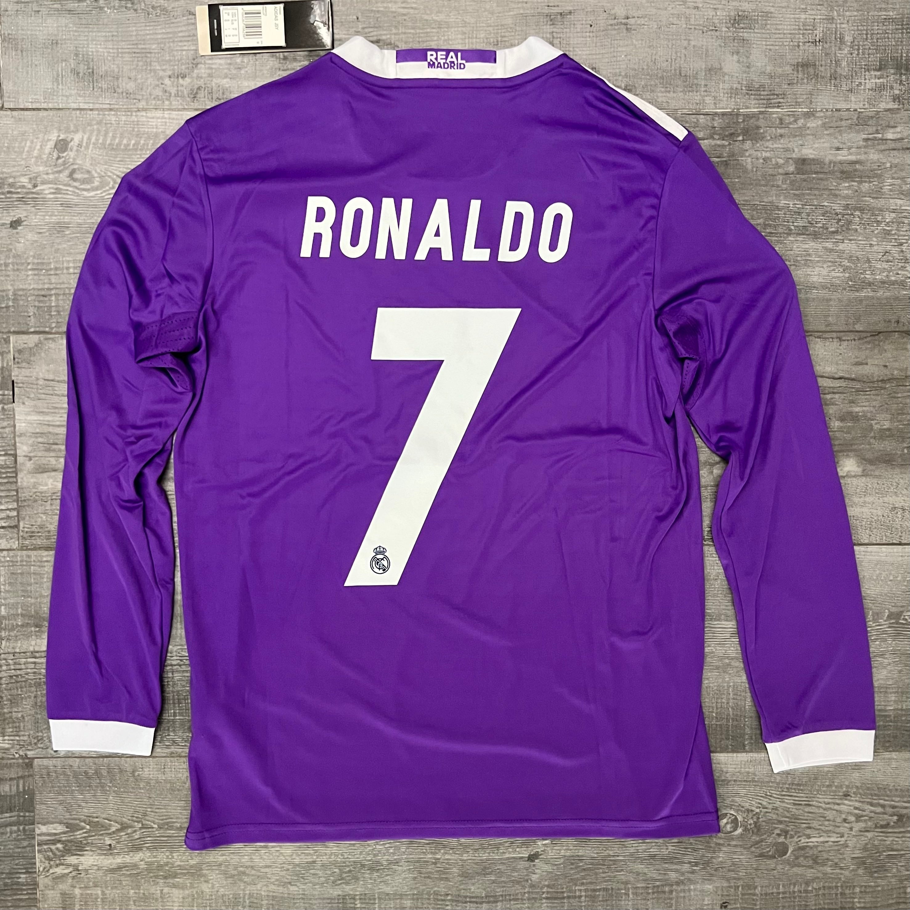 2016-17 - Real Madrid Away Long Sleeve Retro