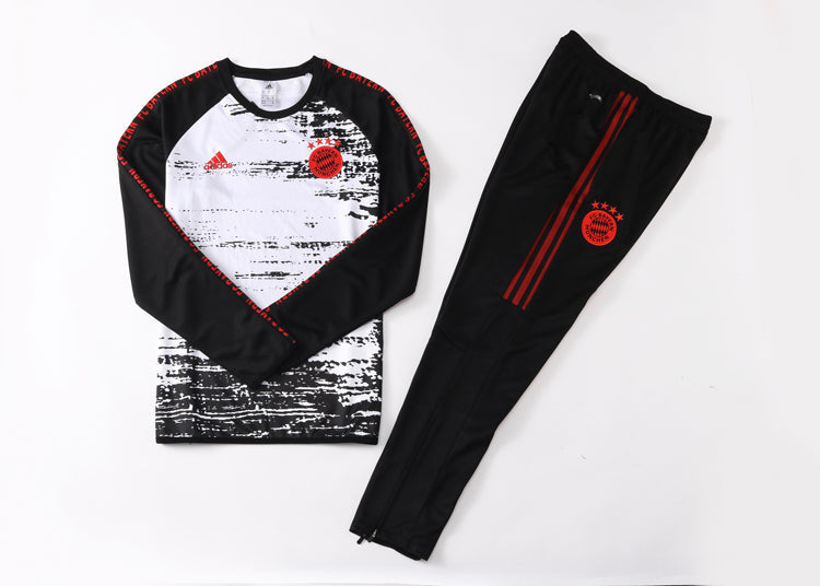 Bayern Munich 20-21 | Black & White Crew Neck | Tracksuit